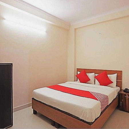 Hotel O Lal Residency Delhi  Buitenkant foto