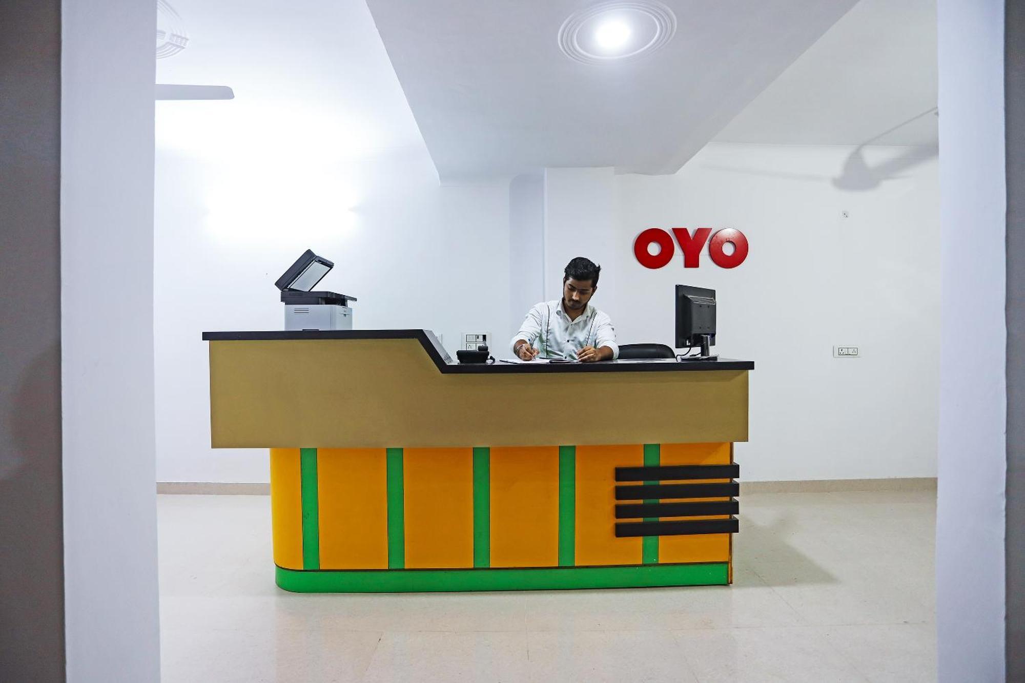 Hotel O Lal Residency Delhi  Buitenkant foto